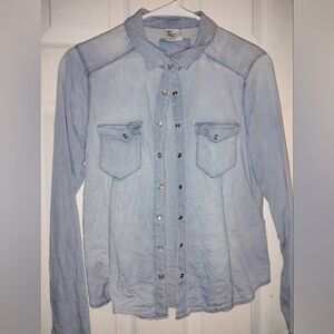 Jean jacket button top size Small